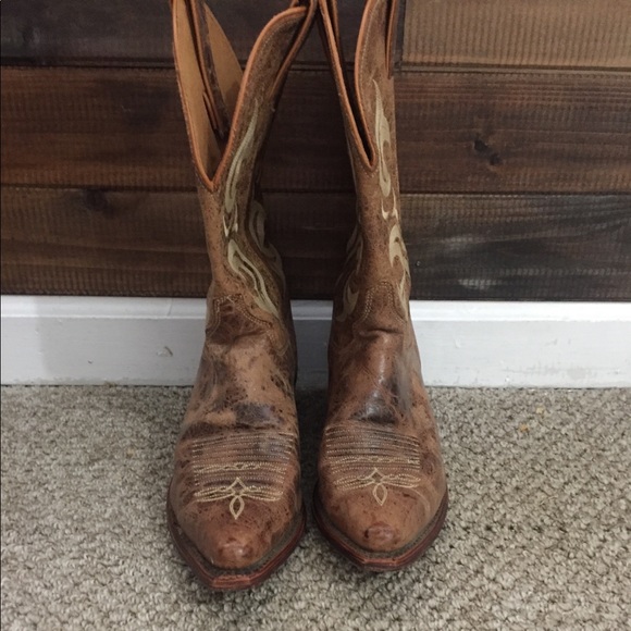 Justin boots. - Picture 2 of 2